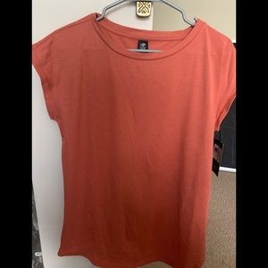 NWT Womens Mountain Hardwear Shirt